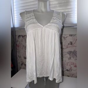 POL White Lace-Trim Sleeveless Women's Top